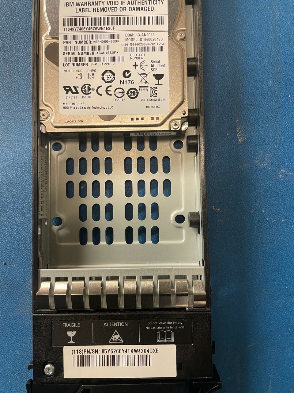 IBM 85Y6268 0B26017 600GB 10k SAS 2.5" SFF V7000 HDD Hard Drive 