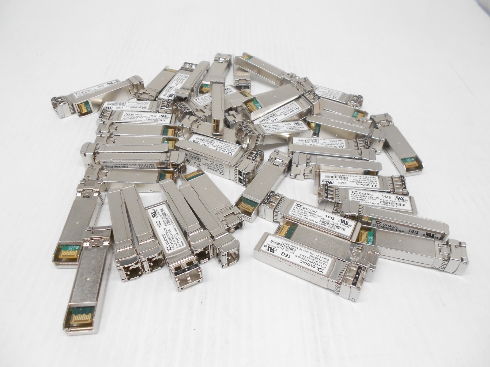 lot of 8 Qlogic AFBR-57F5MZ-QL 16GbE SFP+ SW 850nm Fiber Optic Transceiver