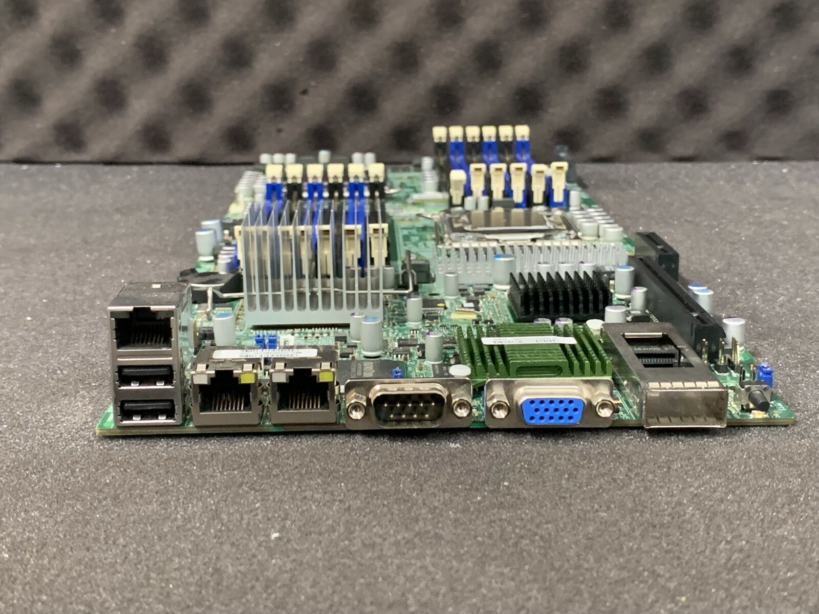 LOT OF 2 SuperMicro X8DTT-HxF+-im011 2*Xeon X5650 2.66GHz Server Blade Node NICE