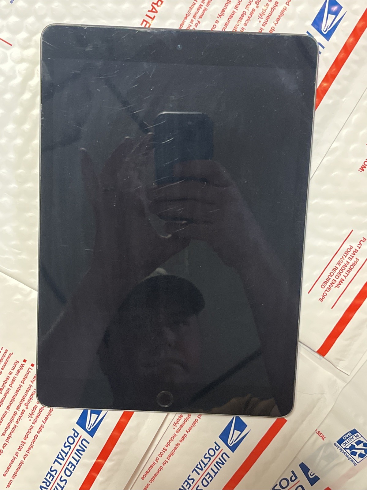 Apple iPad 9th Generation A2603 64GB Space Gray WiFi Cellular Tablet Good