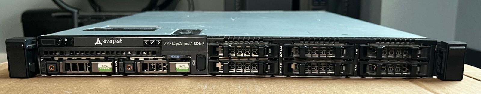 Dell PowerEdge R330 8-Bay SFF | Xeon E3-1270 v5 | 16GB | 10GbE | Dual 350W PSU