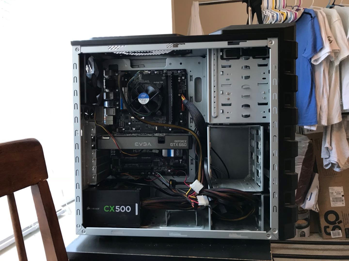 Gaming Desktop; GTX 660; Intel i5 4430; Cooler master Case; CX 500 PSU