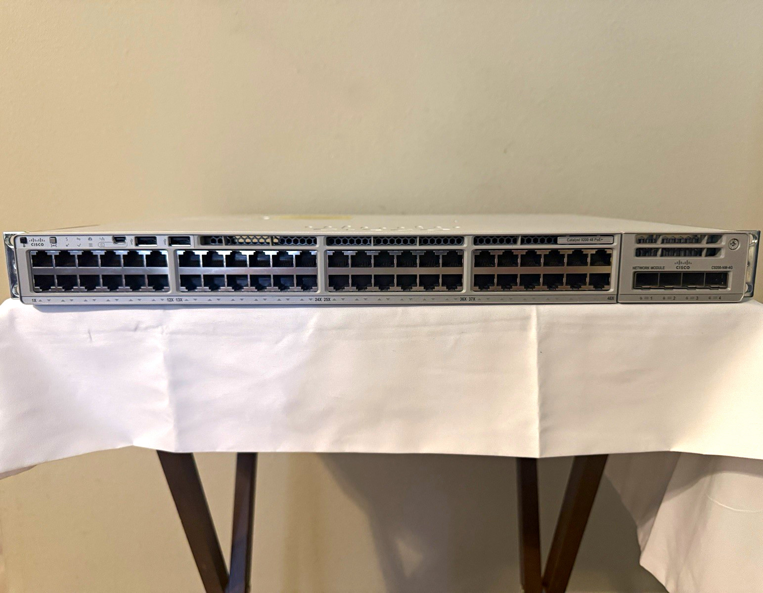 Cisco Catalyst 9200 48 PoE+ 48-Port C9200-48P-A-NM-4G