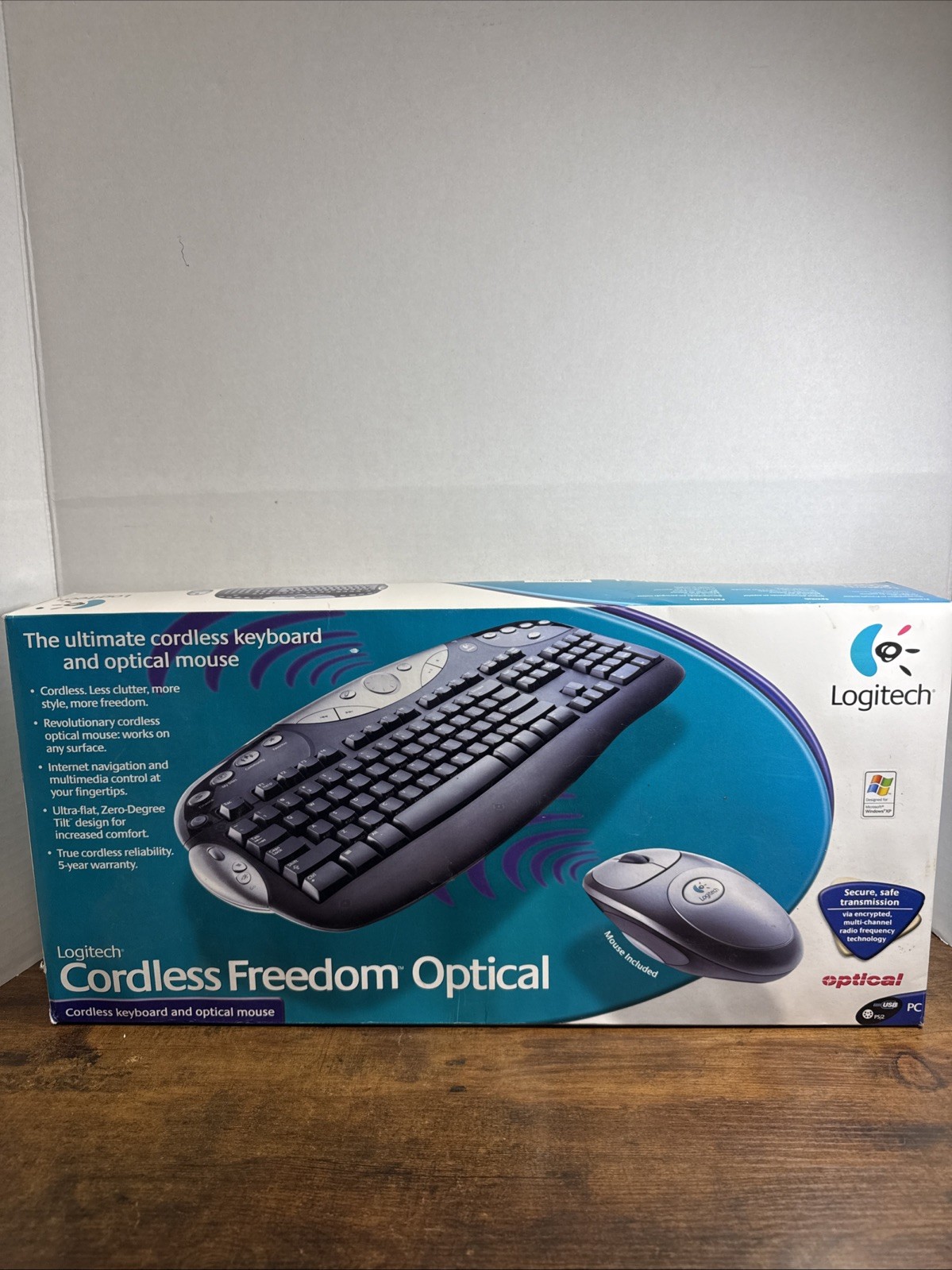 Logitech Cordless Freedom Optical Wireless Keyboard With Mouse - BRAND NEW