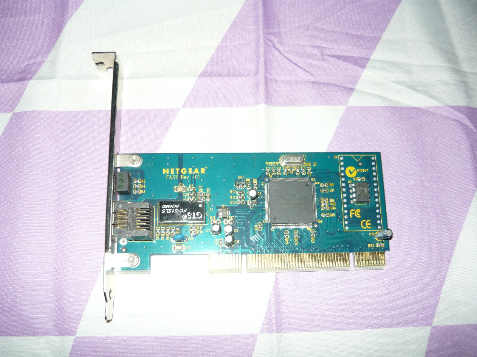 Vintage NetGear FA311 Rev C1 PCI 10/100 Network Card Used