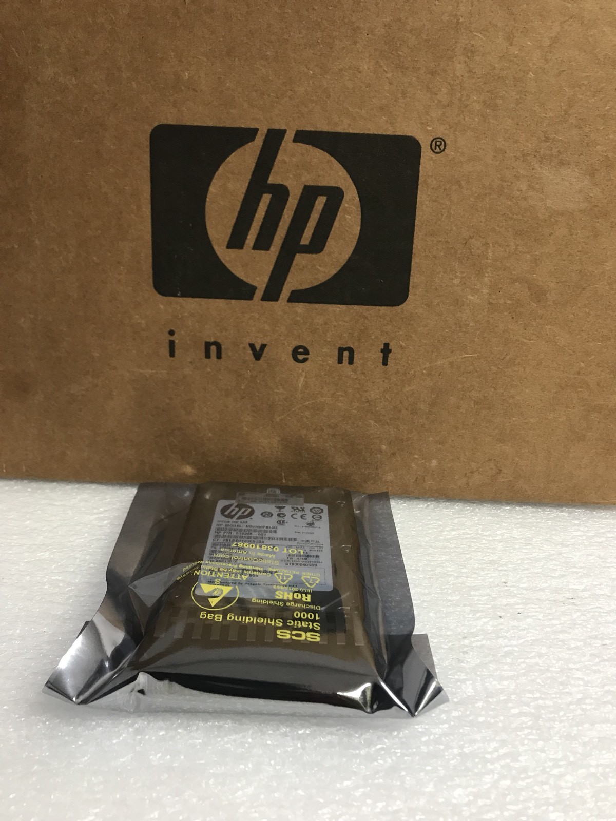 HP EG0300FBLSE 619286-001 300GB 10K 2.5" 6G dp sas hard drive 9TE066-035 G6/G7