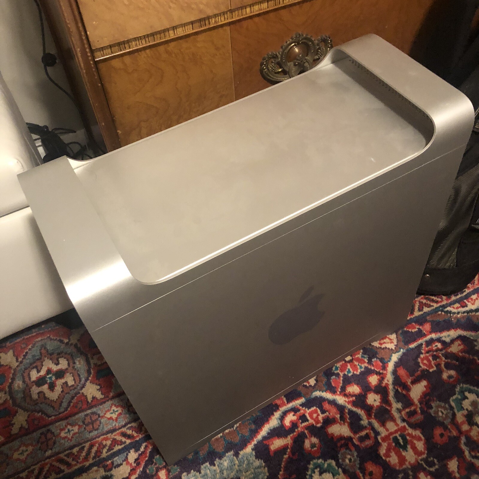 Apple Mac Pro 2009, 5,1 12-Core 3.46GHz Xeon, 128GB 1333MHz RAM, 1TB Crucial SSD