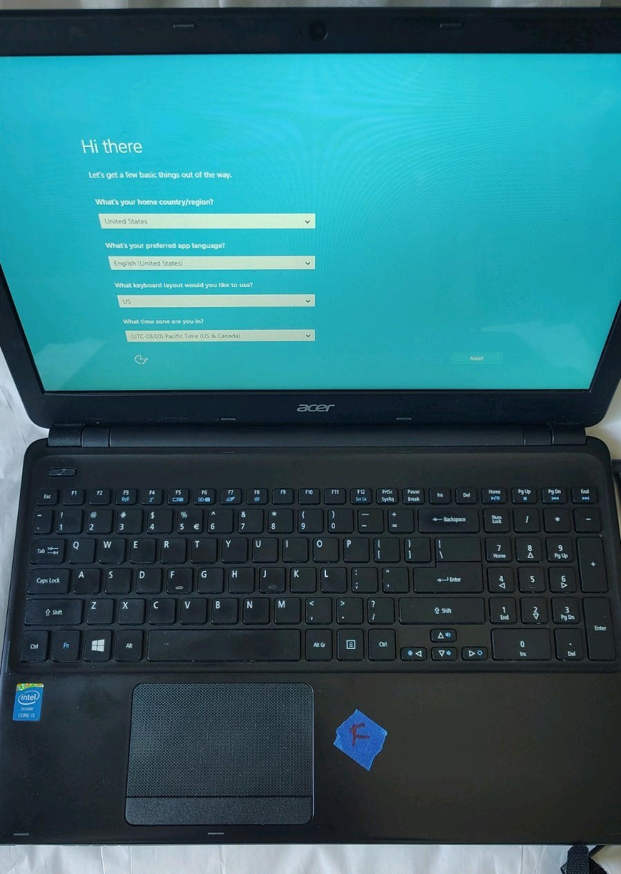 Acer Aspire E 15 15.6" HD Laptop Core i5 2.3 GHz 8GB 500GB HDD Win10 Black white