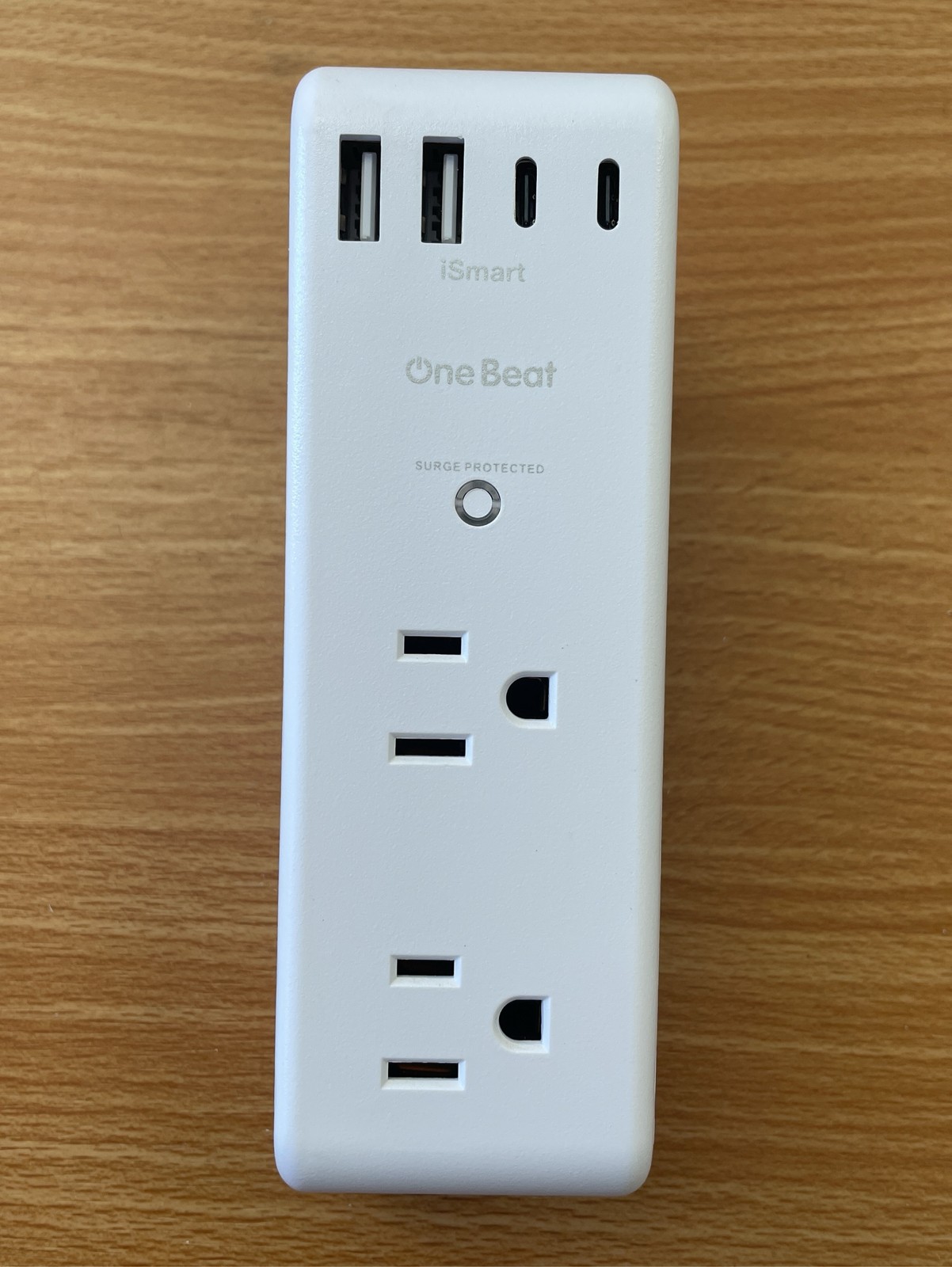 One Beat Surge Protector Wall Outlet Extender, 5 Outlet, 4 USB Ports