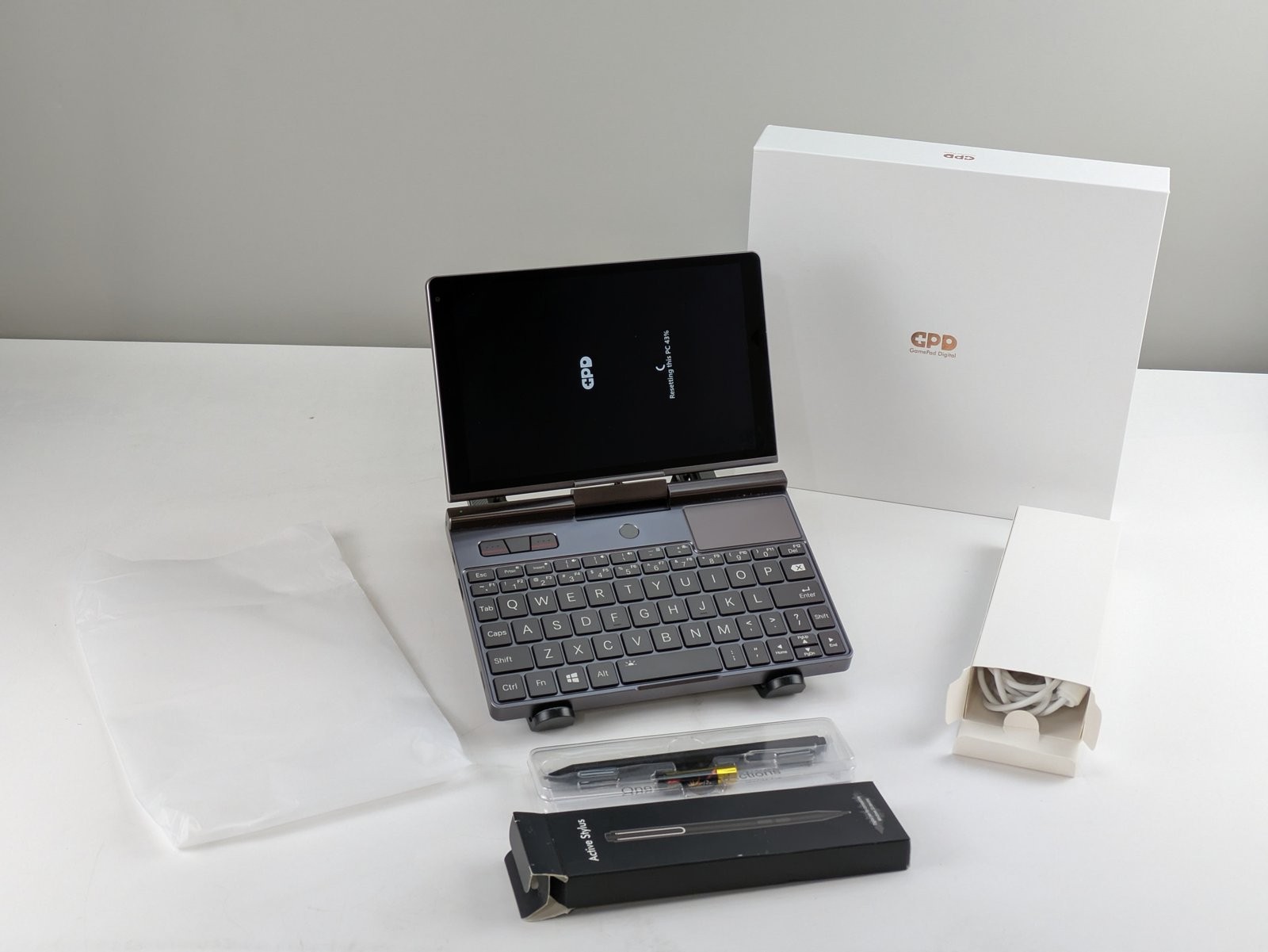 GPD Pocket 3 Touch Pentium Gold 7505 16GB RAM 512GB SSD WUXGA Windows 11 Home