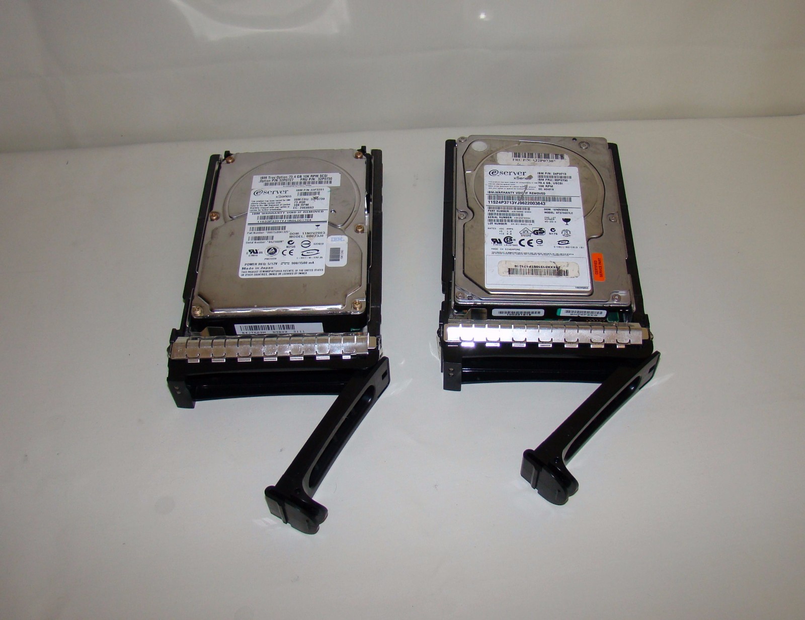IBM eServer xSeries 73.4GB 10000 RPM 80 Pin SCSI Hard Drive 24P3713 33P3391 cady