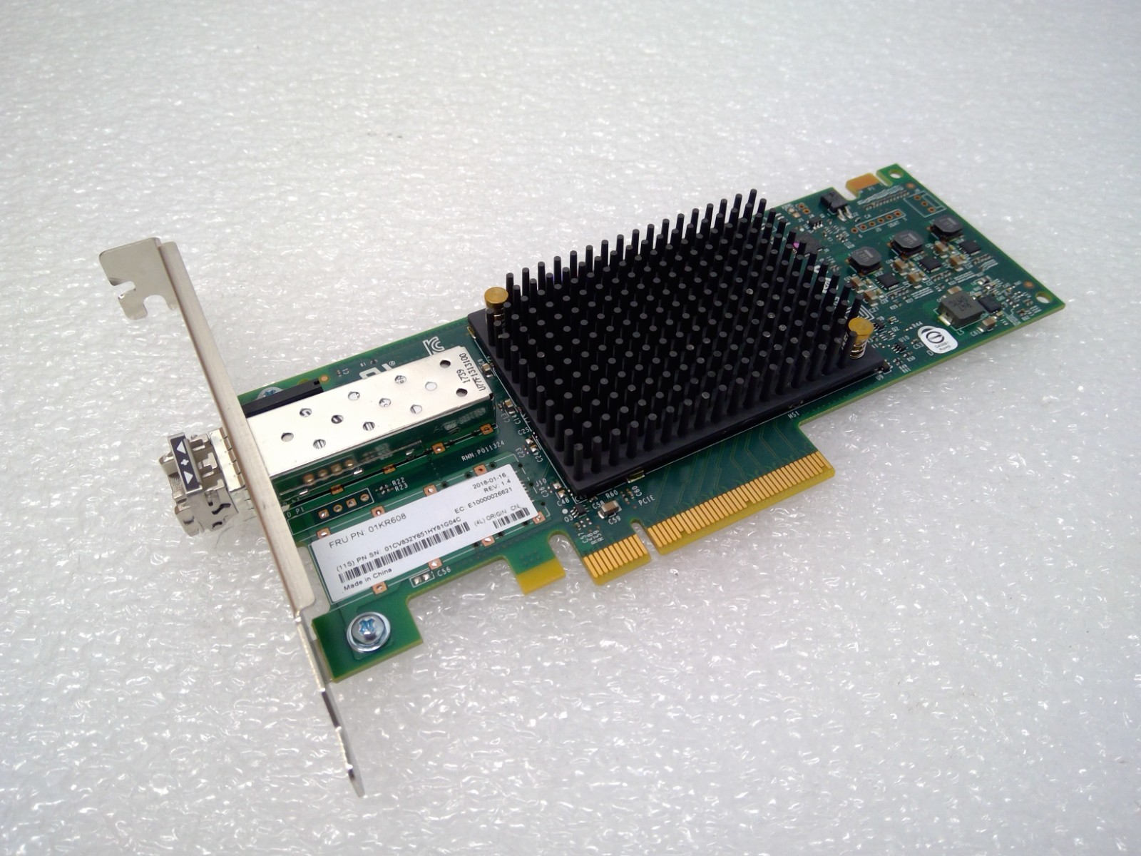 Lenovo Emulex P011324-23F 16Gb Gen 6 FC single-port HBA 01KR608 w/ 1x16G SFP