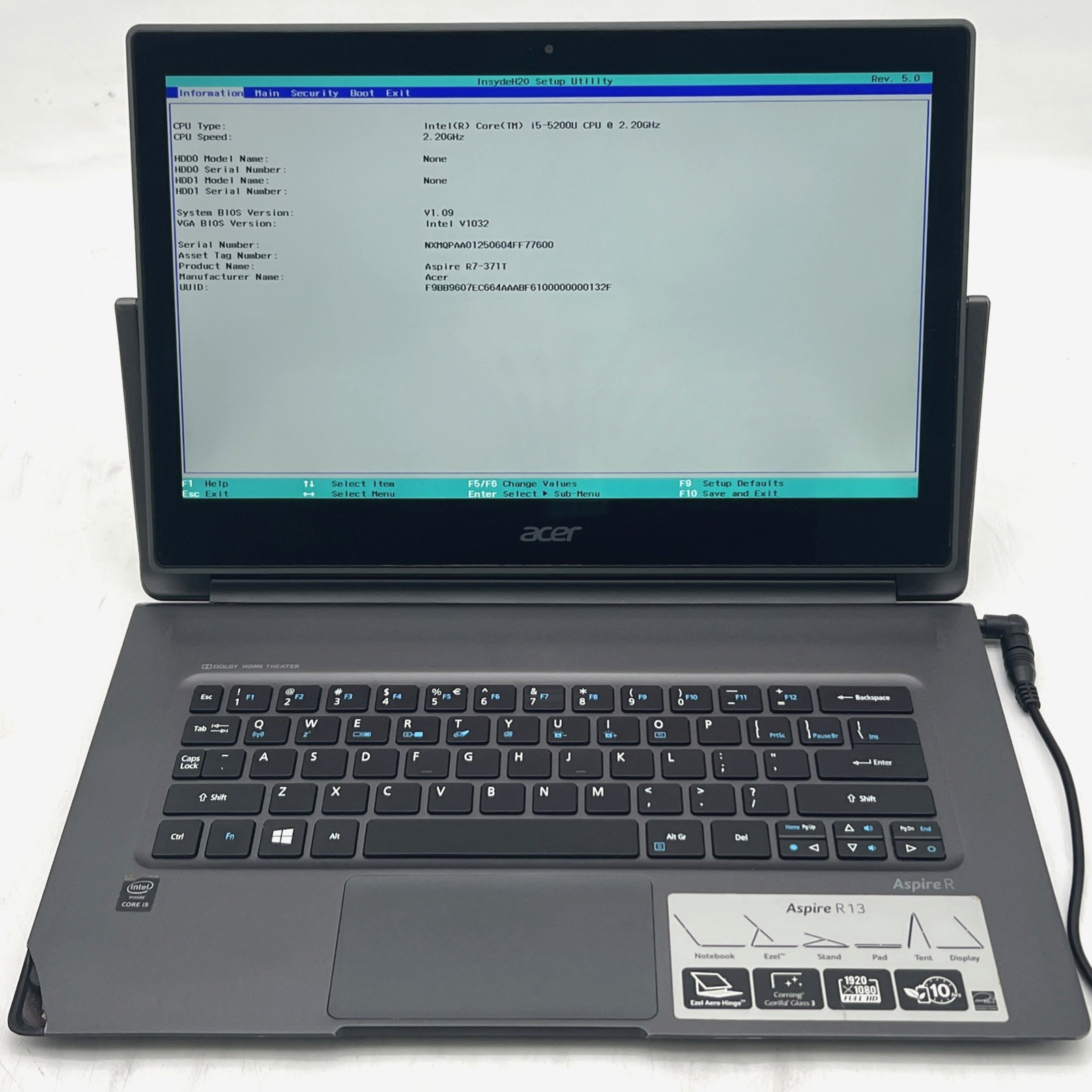 Acer Aspire R7-371T FHD Touch i5 5200U 2.2GHz 8GB RAM No Drive No OS Bad Battery