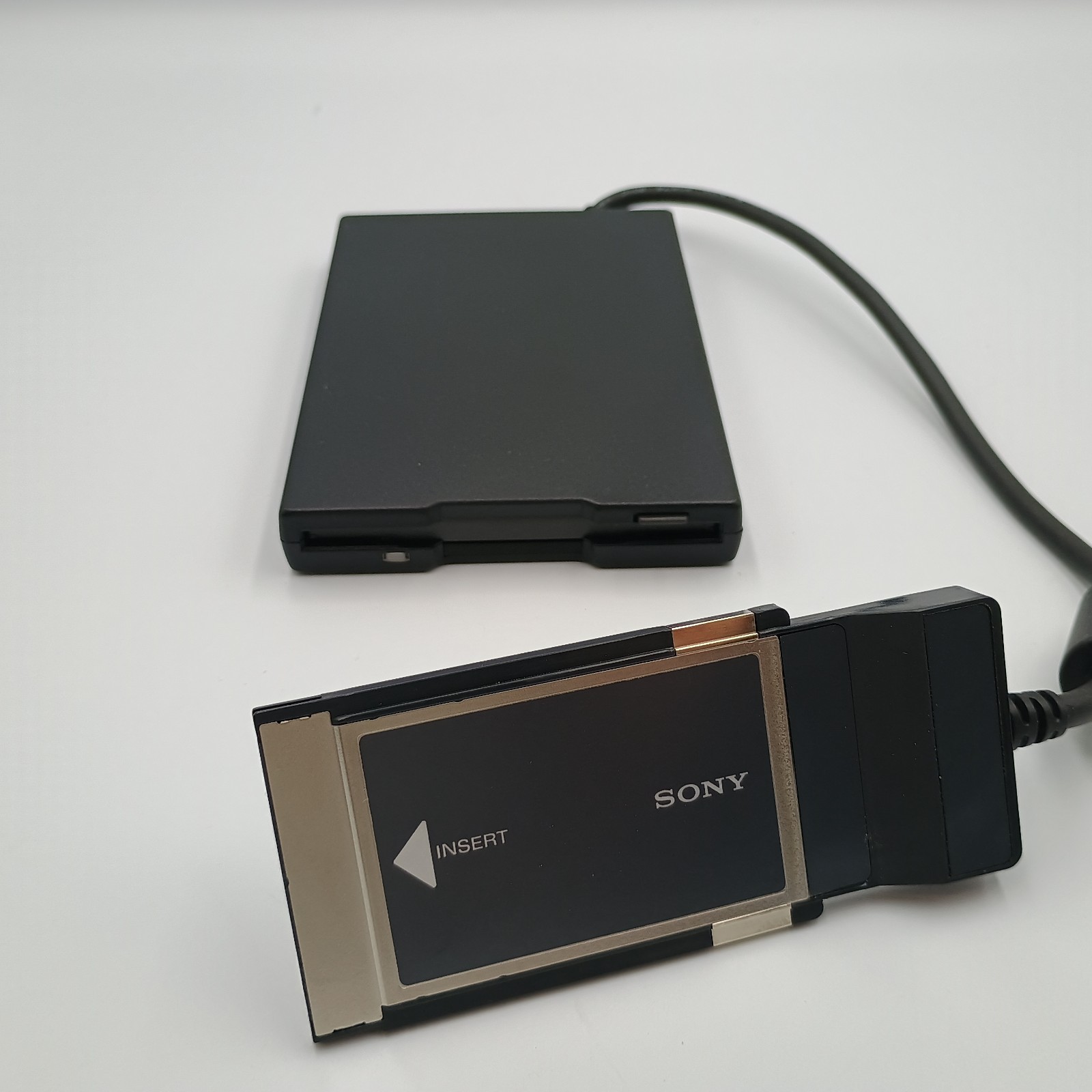 Sony FA-P1 External 3.5 Floppy Disk Drive PCMCIA Adapter Amiga A600 A1200