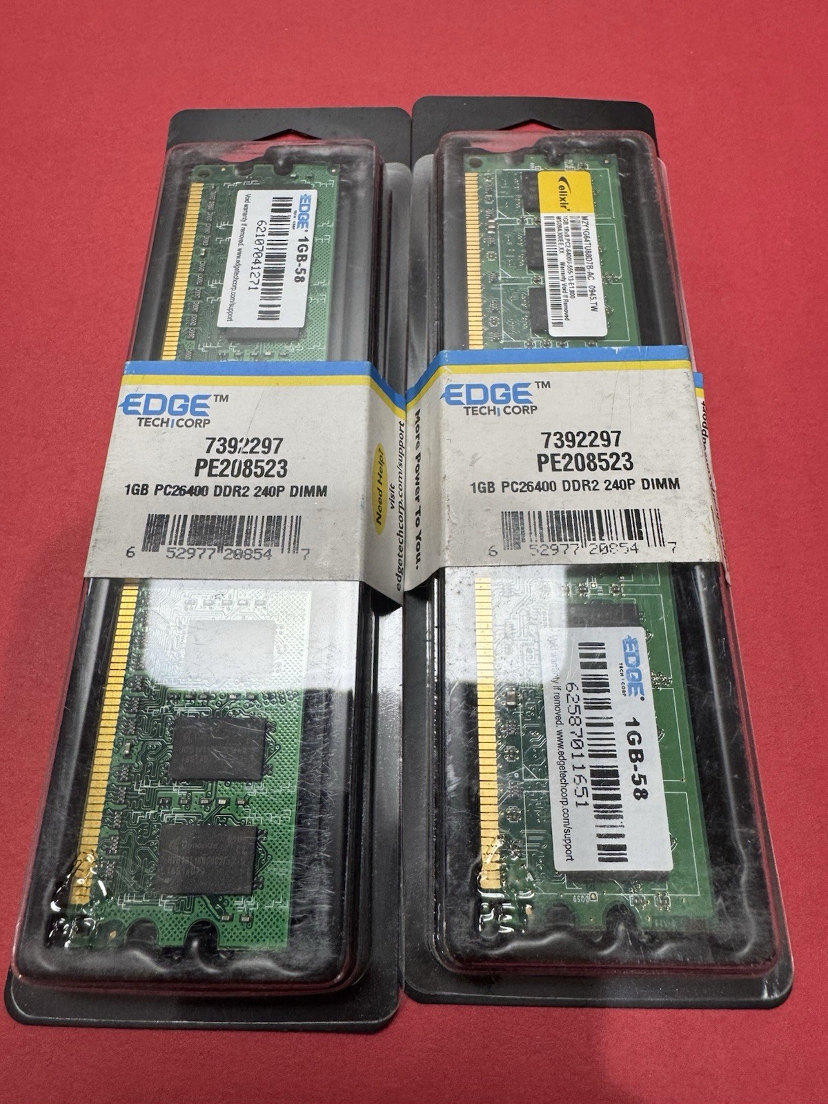 Lot Of 2 1GB 1Rx8 PC2 6400U 555 E1 800 EDGE