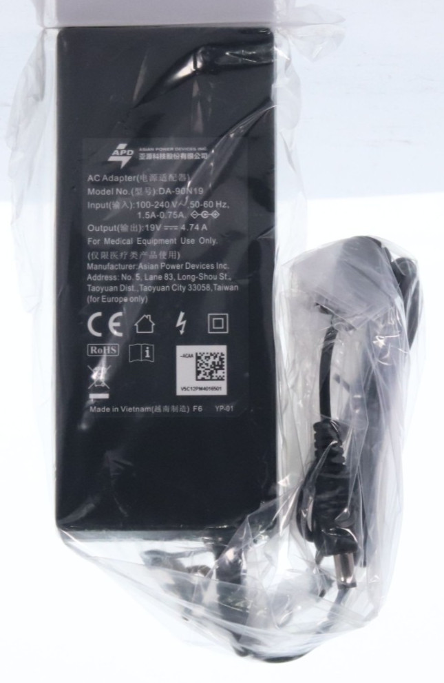 Lot of 27 Genuine APD AC Adapter Power Supply DA-90N19 19V 4.74A 90W