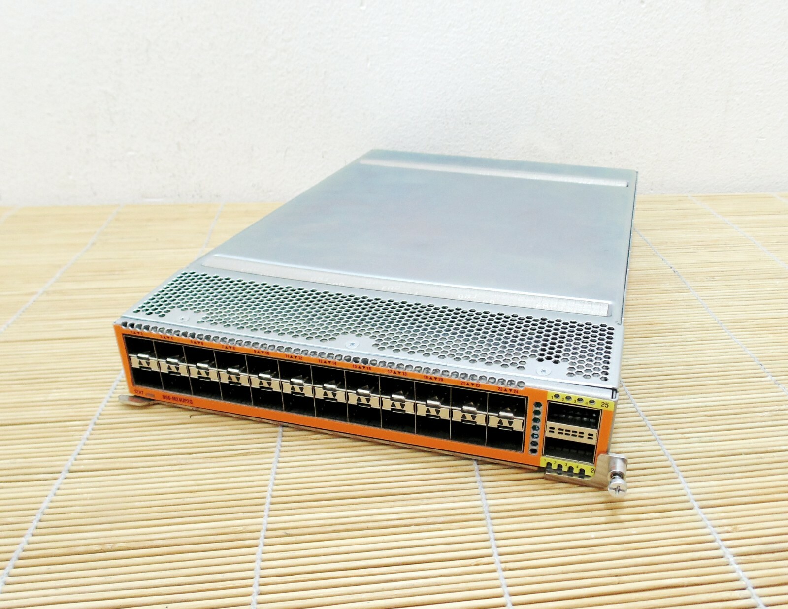 Cisco N56-M24UP2Q Nexus 56128P Module 24x 10G SFP+ UP 2x QSFP+ fixed ports