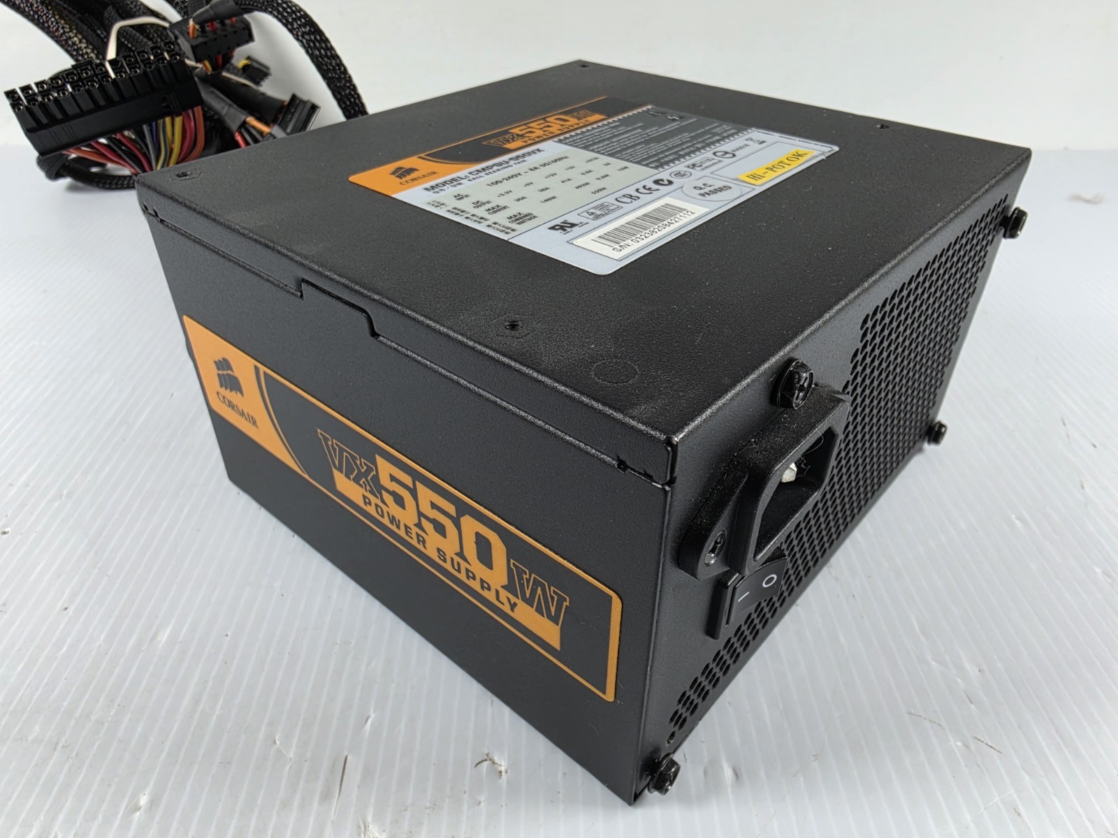 Corsair VX550W Power Supply CMPSU-550VX | tested working