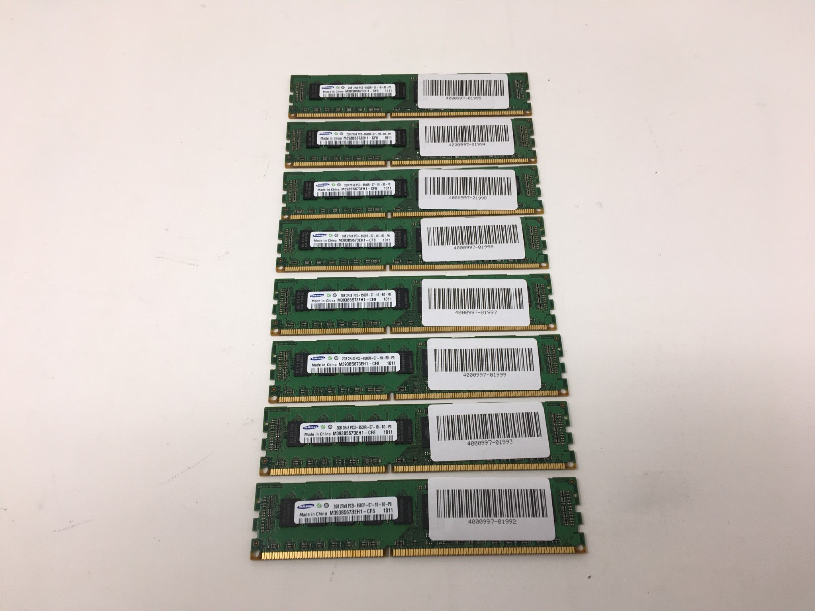 Samsung 8x2GB DDR3-1066 RAM PC3-8500R-07-10-B0-P0 M393B5673EH1-CF8 (SERVER RAM)