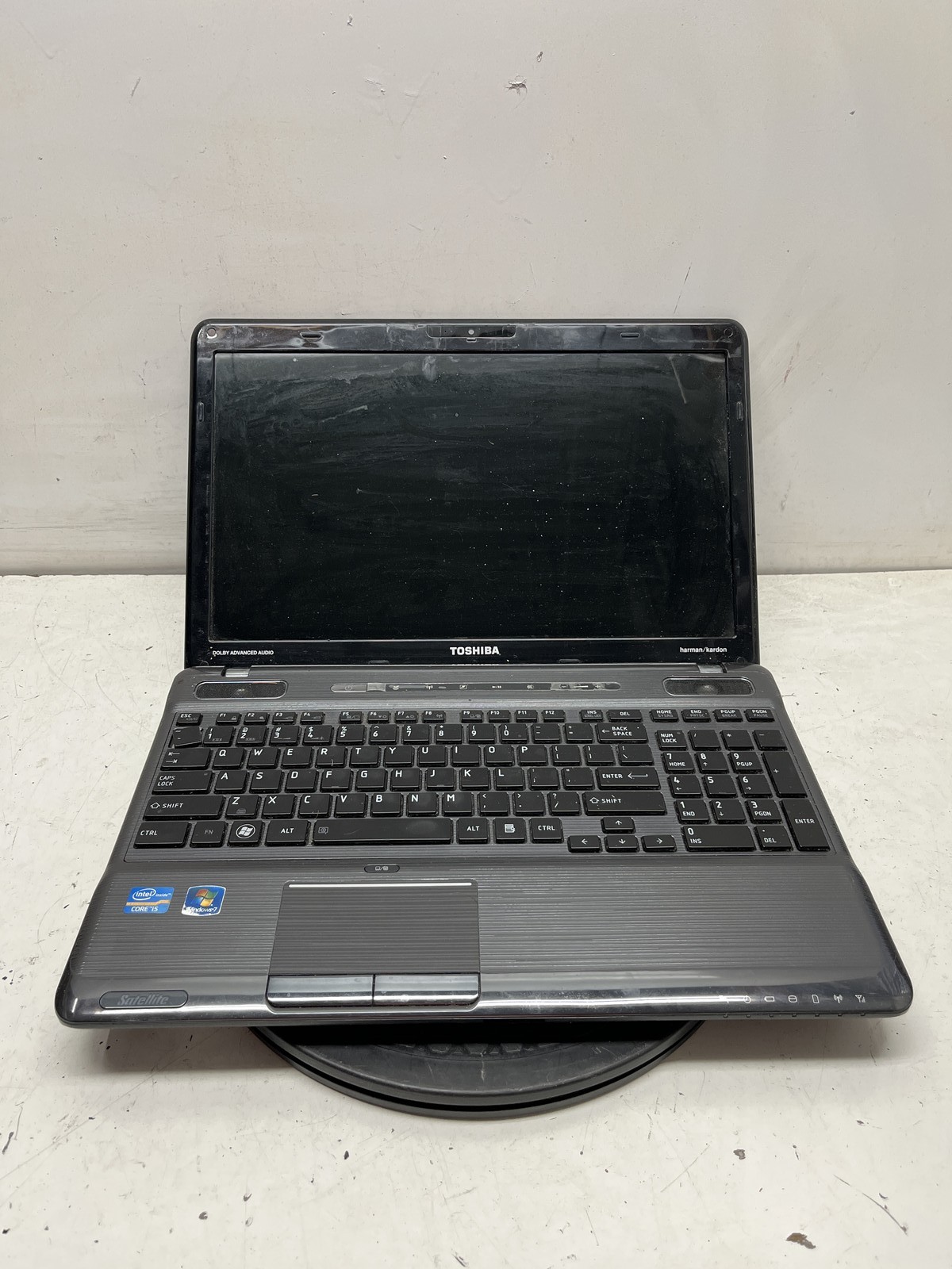 Toshiba Satellite P755-S5263 Intel Core i5-2410M 2.3GHz 6GB NO HDD