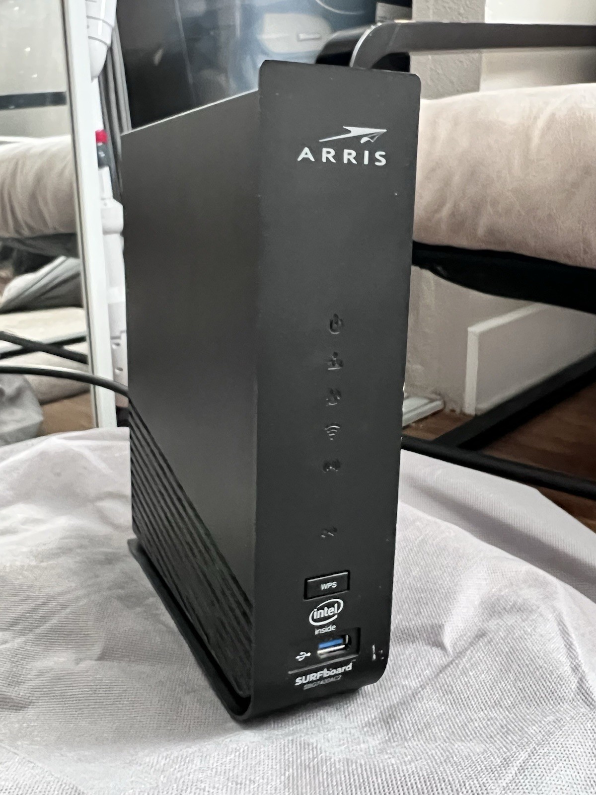 ARRIS SBG7400AC2 Dual-Band WiFi Router AC2350, 4-Port Gigabit, Black