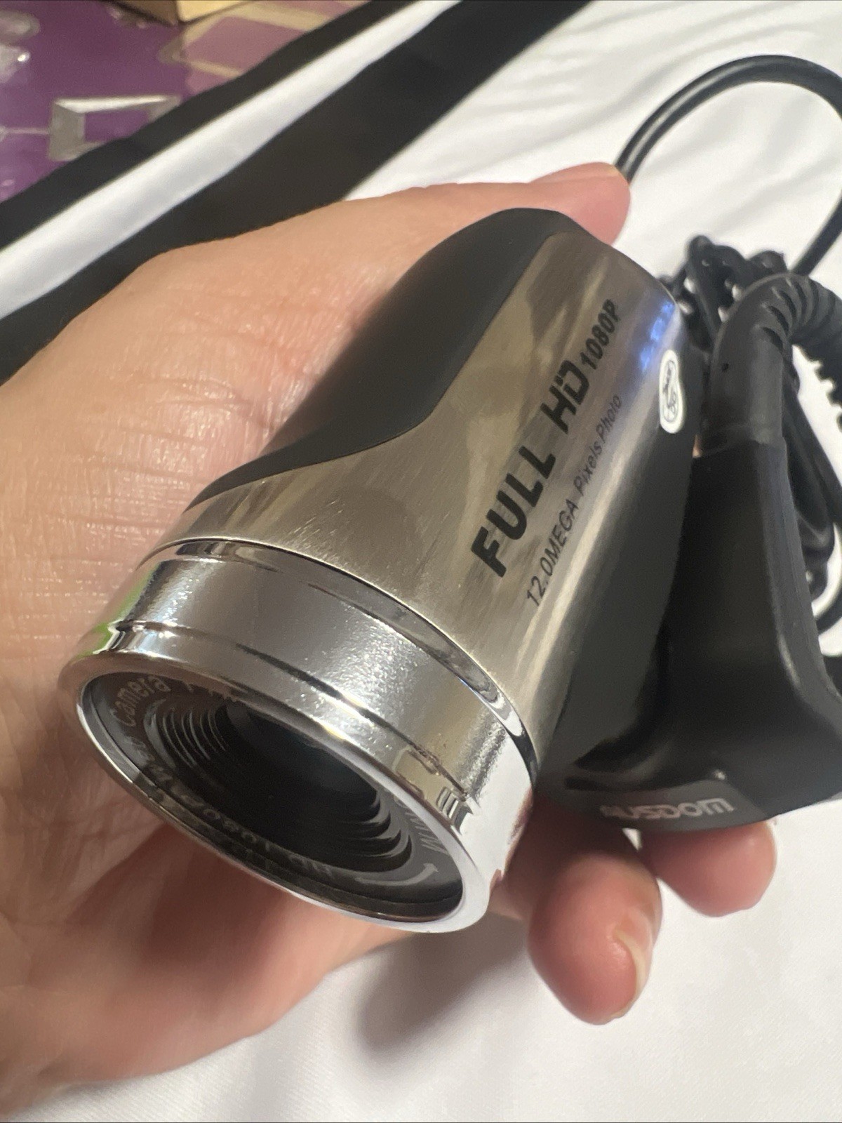 AUSDOM Full HD 1080P Wide Angle View Webcam with Anti-Distortion AW615