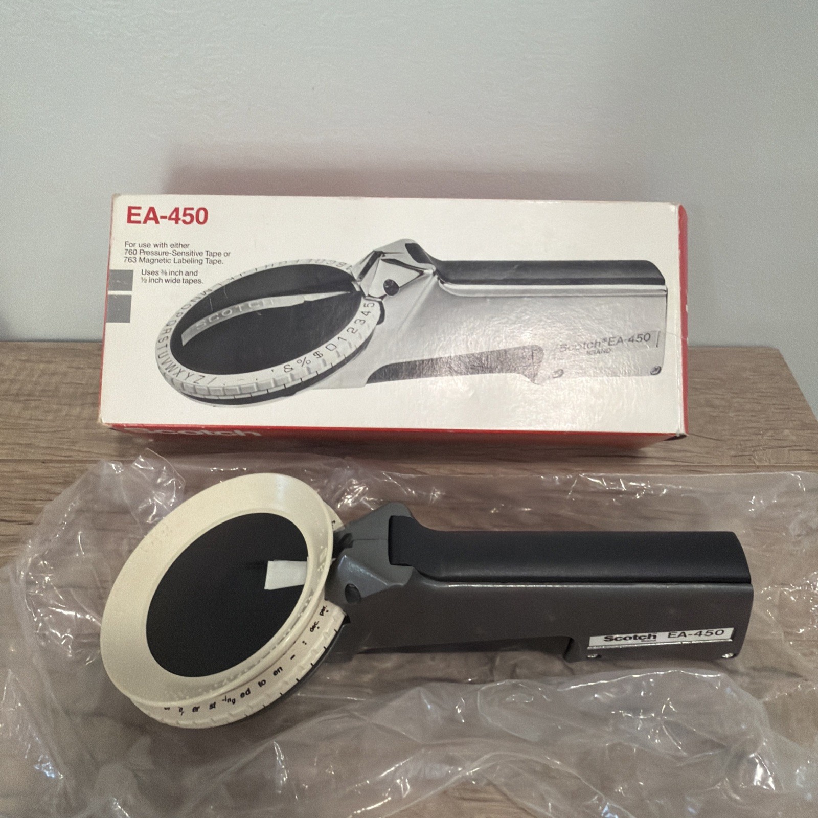 Scotch Labeler W/ Braille Dial 3M EA-450 / EA450  Made In The USA  With Box