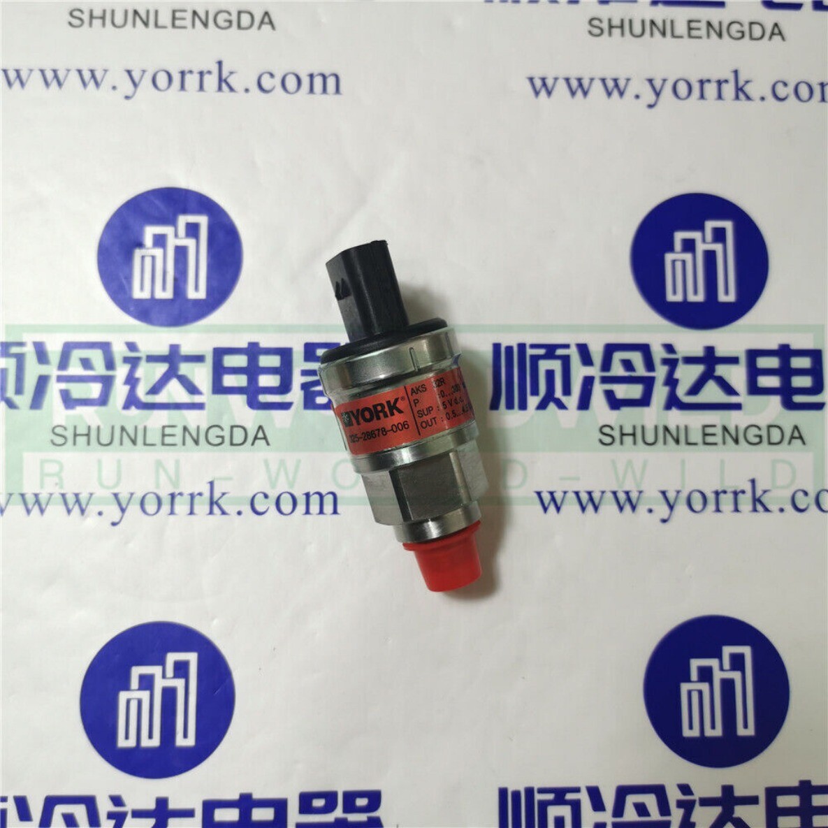 1 of new for YORK 025-28678-006 Pressure Transducer