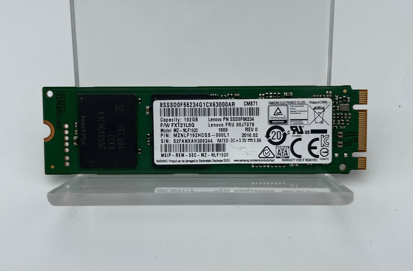 Samsung CM871 192GB SSD M.2 MZ-NLF1920 M.2 MZNLF192HCGS-000L1 | 