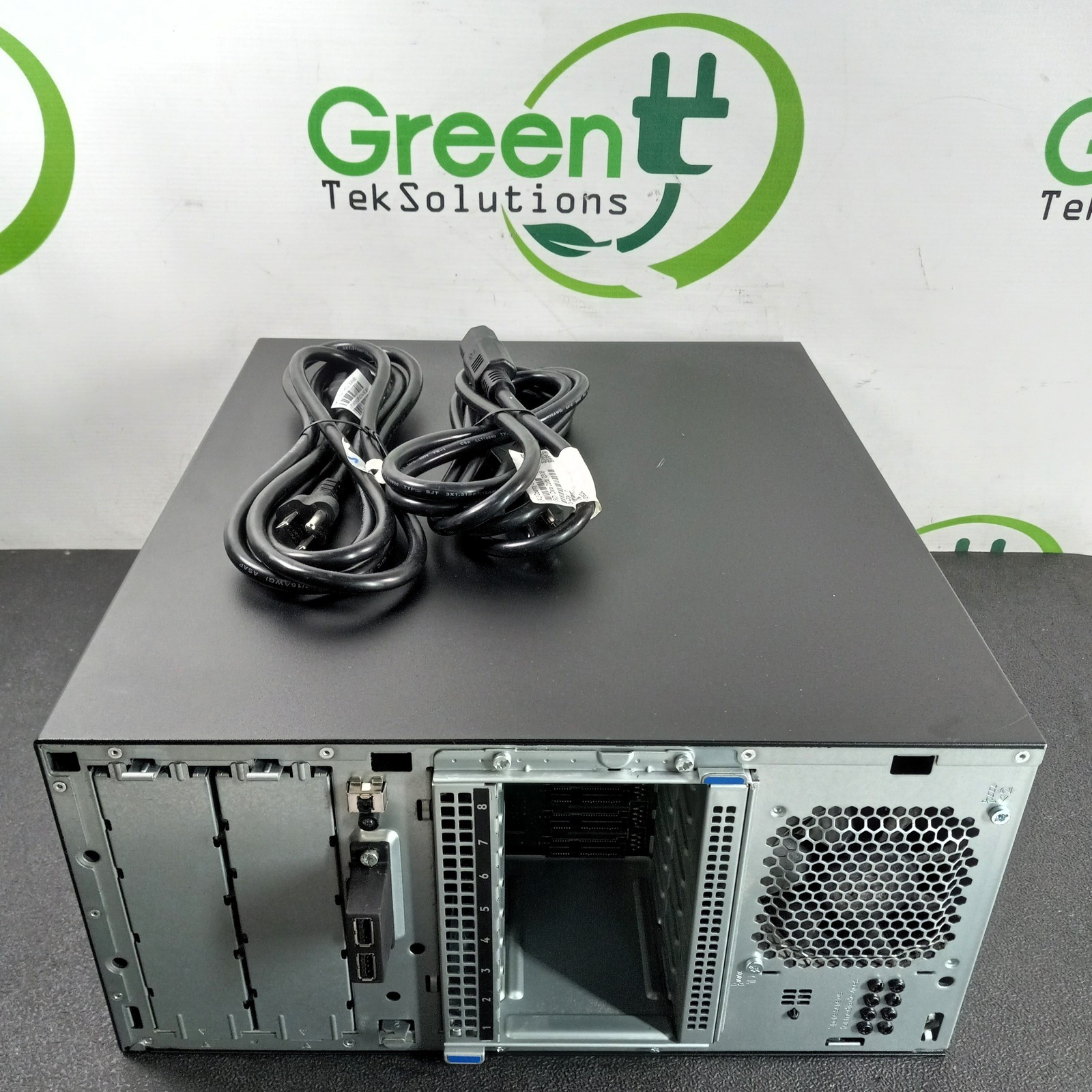 HPE ProLiant ML30 Gen10 8B 2.5" 1x Xeon E-2224 3.4GHz 8GB Server w 2x PSUs READ
