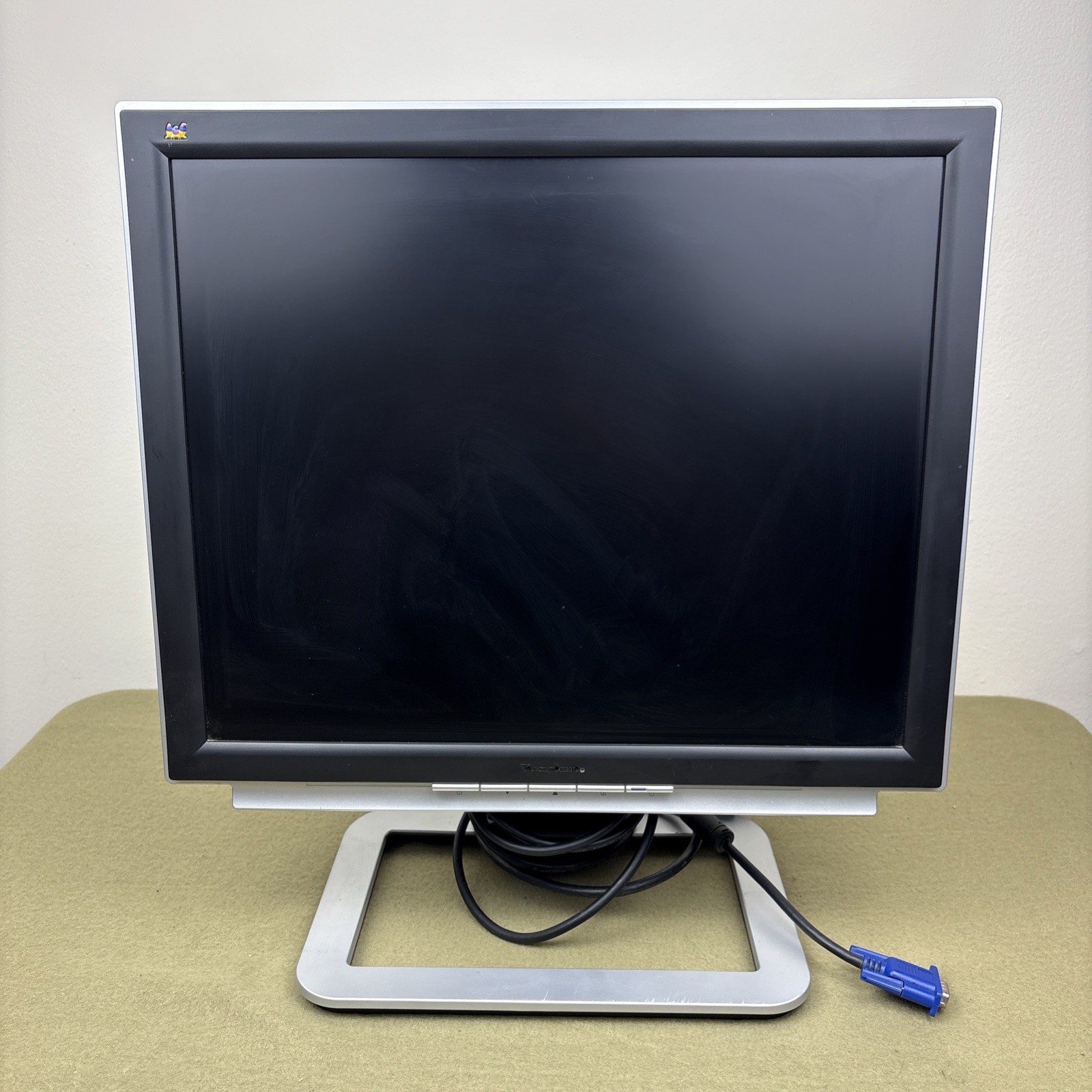 ViewSonic VX910 19" LCD Monitor 1280x1024 VGA DVI VS10162 Tested Working