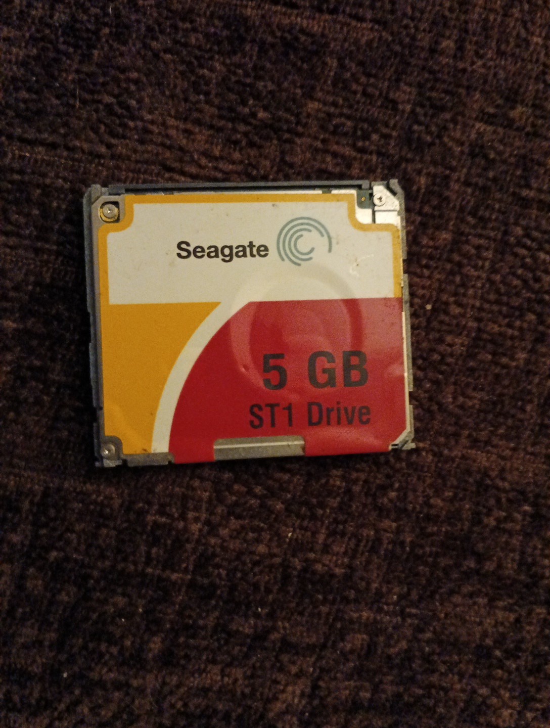 Seagate 5 GB ST1 Drive