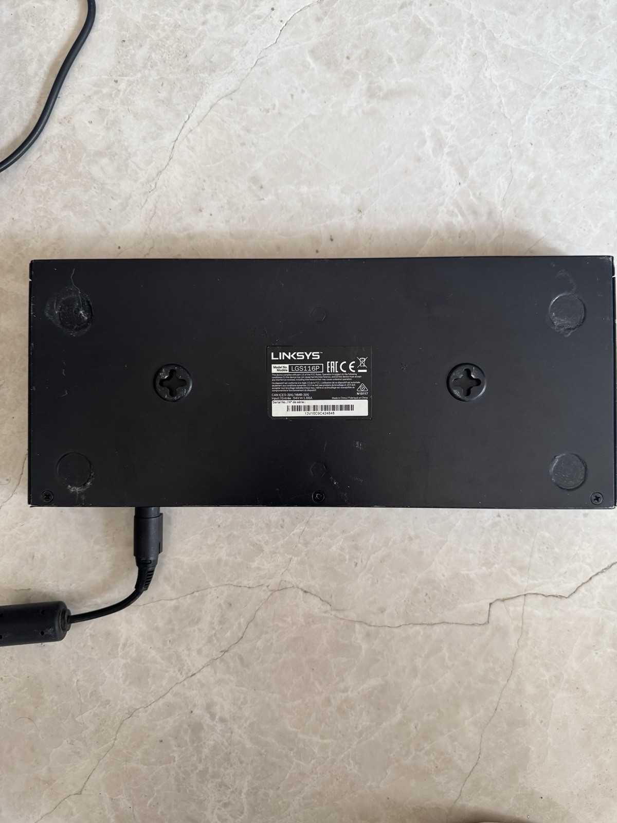 Linksys Business LGS116P 16-Port Desktop Gigabit Ethernet PoE+ Switch