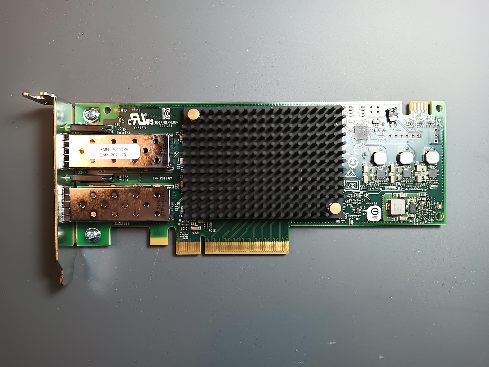 Emulex LPE31002-M6 Dual-Port 16Gb Fibre Channel PCIe HBA Network Adapter