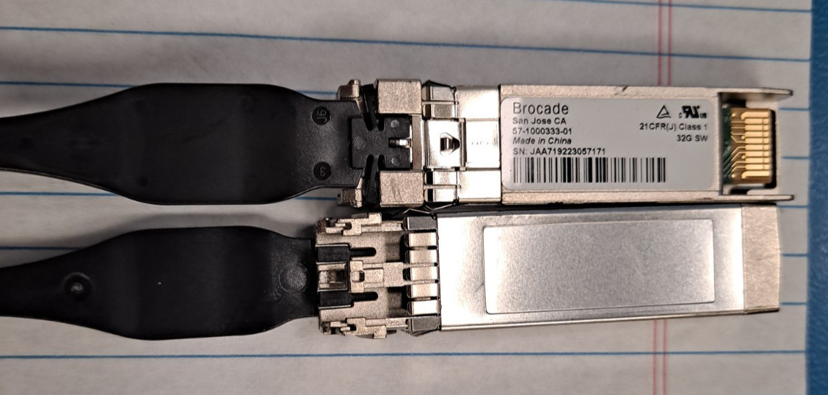 Lot of 50 Brocade 57-1000333-01 32G SW Fiber Channel SFP Transceivers