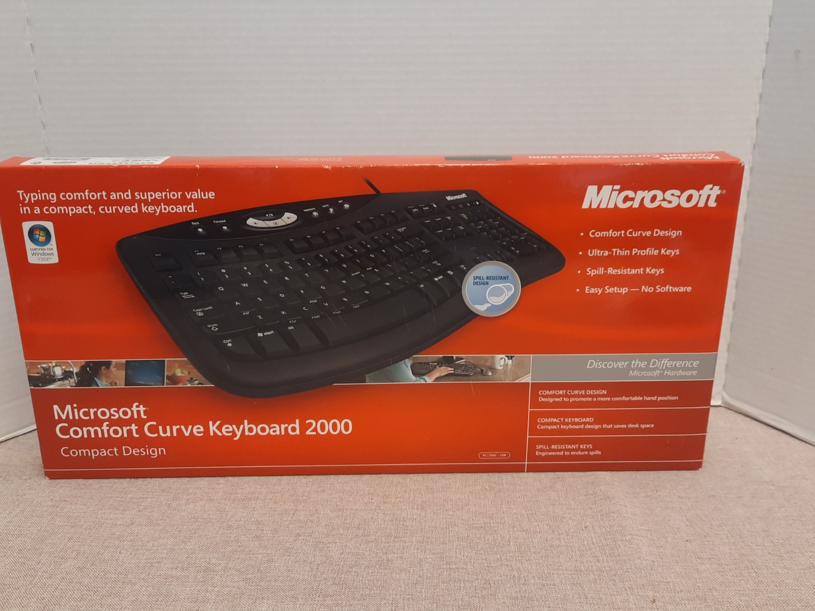 SEALED Microsoft Comfort Curve 2000 Keyboard Wired USB Ergonomic Compact Design