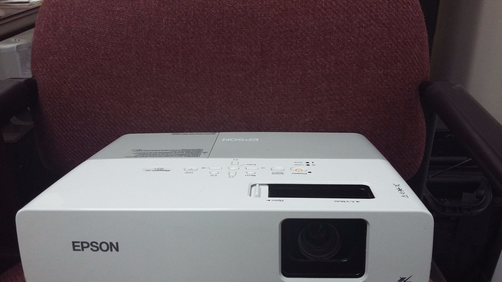 Epson PowerLite 83+ LCD Projector