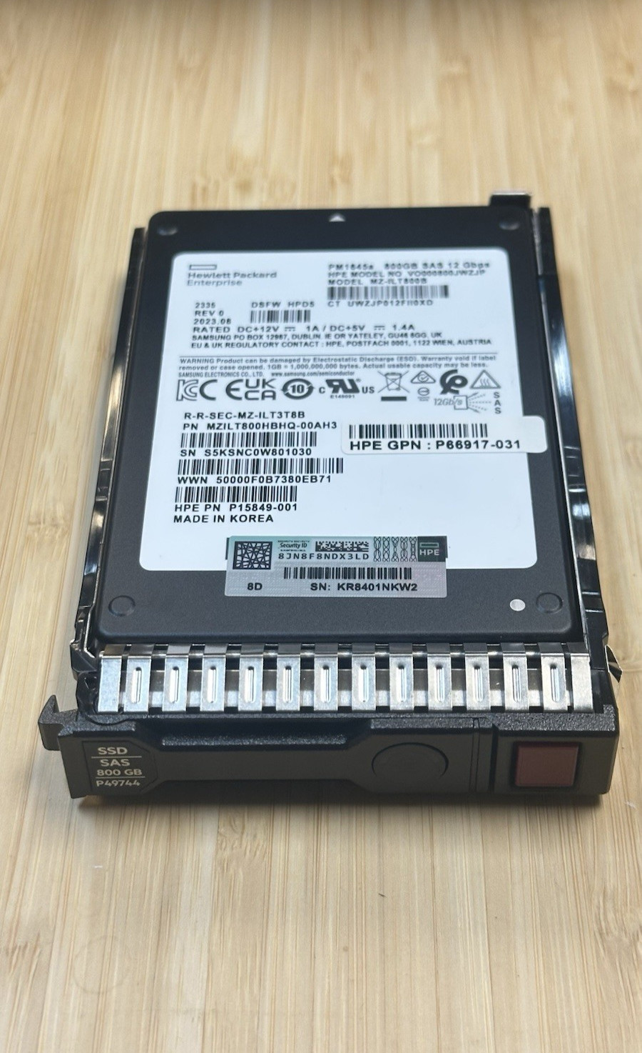99.5+% HPE Samsung PM1645a 800GB SFF 2.5 SAS 12G MU SC SSD P49744-001 P49046-B21