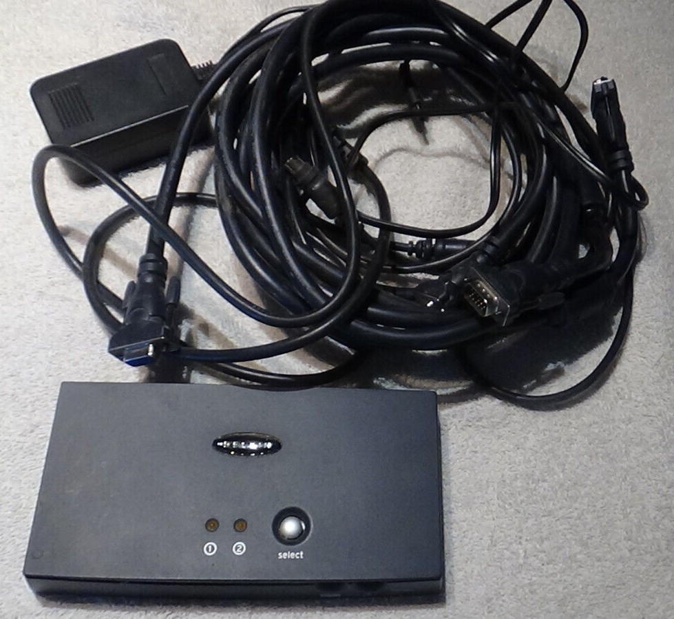 Belkin OmniView E Series -Port 2  KVM Switch