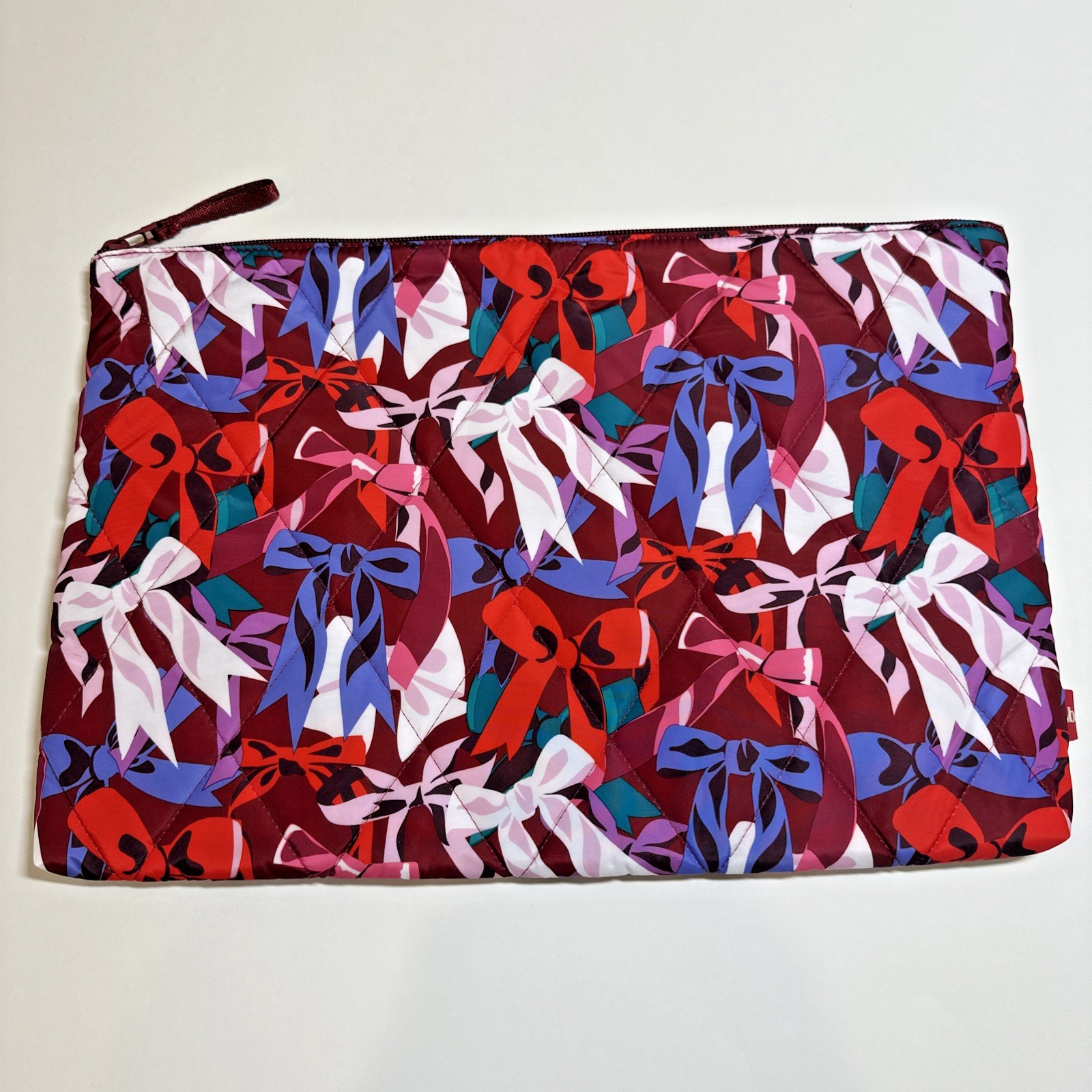 NWT Vera Bradley Essential Laptop Pouch Bow Show NEW Red Large Case Ultralight
