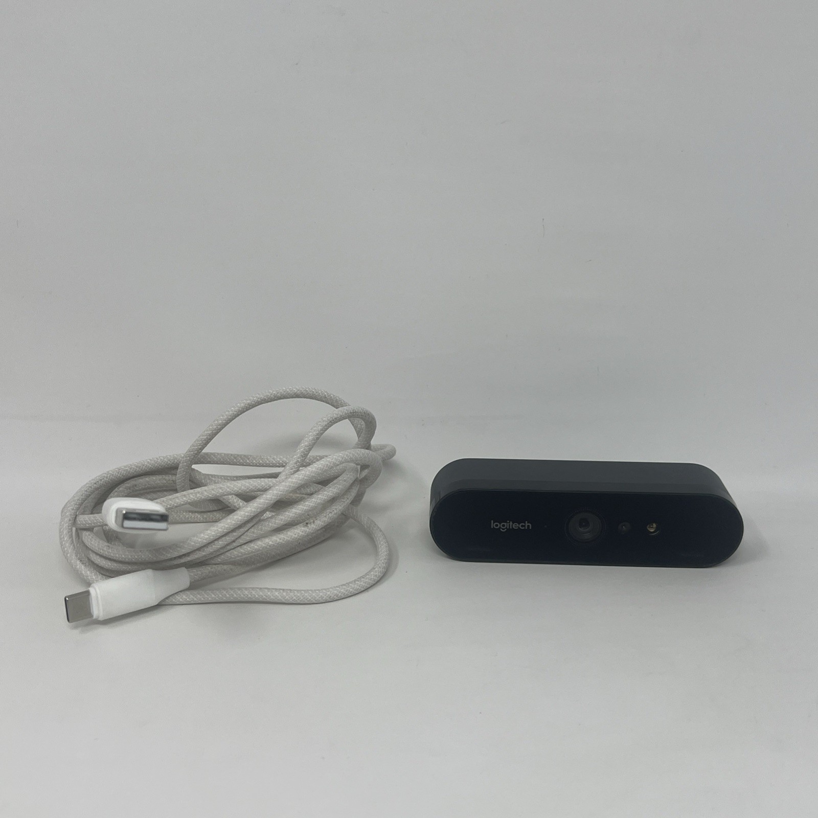 Logitech 4K Pro Webcam V-U0040 | Webcam Tested With Cord