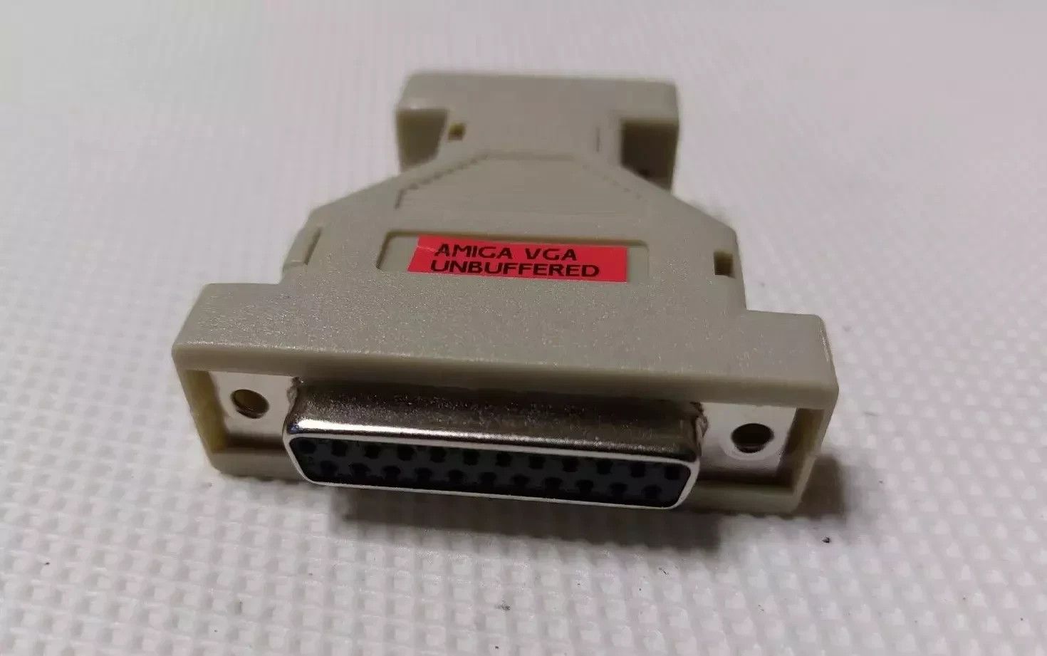 Commodore Amiga 500 500+ 600 1200 DB23 RGB Video VGA Adapter Unbuffered Version