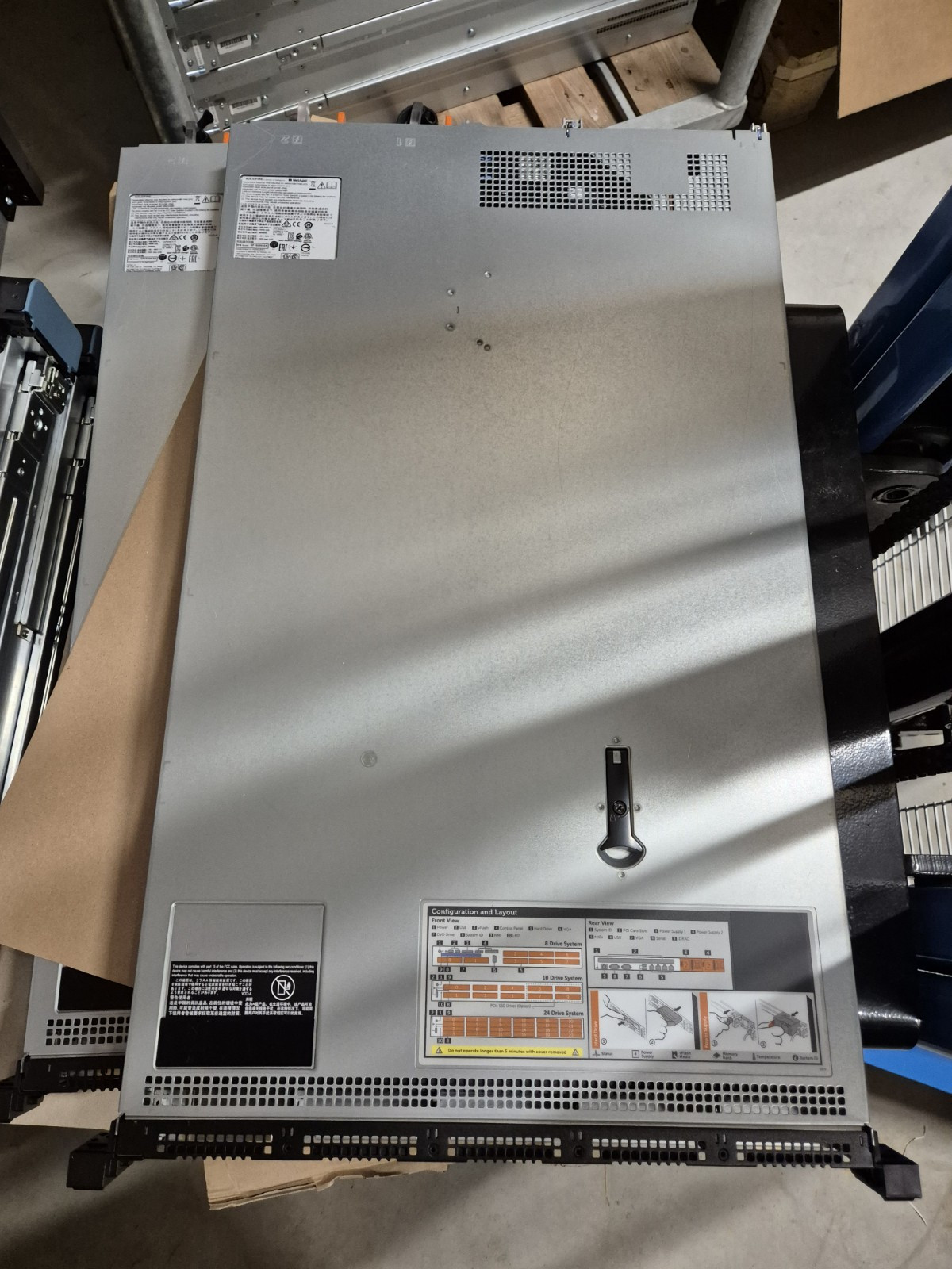 Netapp Solidfire SF19200-SA 10x SFF/ Dell R630 / 2x E5-2697 v3 / 0gb ram