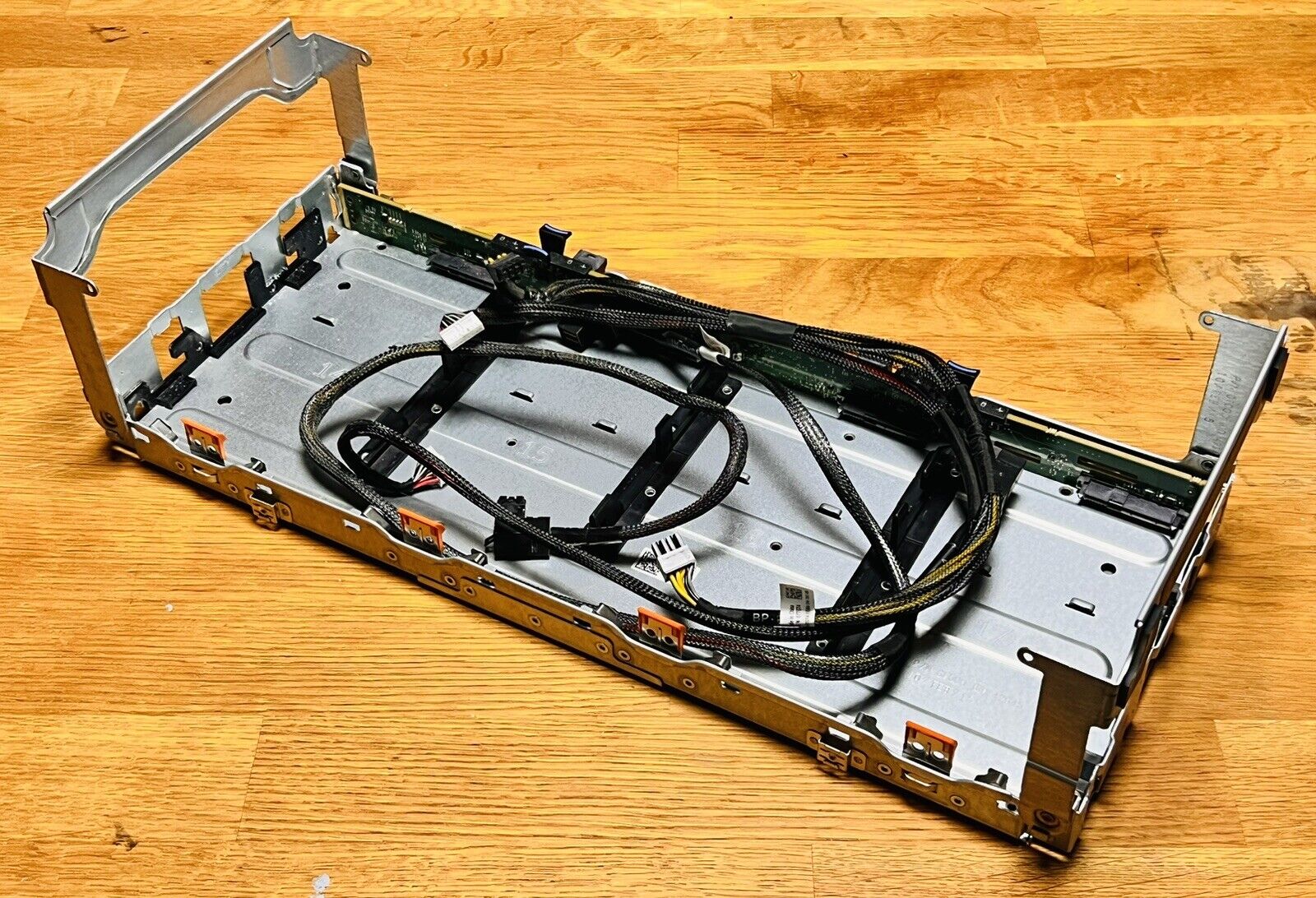 Dell 04FHR4 4FHR4 R730xd Midplane + 4x3.5” Backplane + LFF Cables 0NF4JP/7TGT4