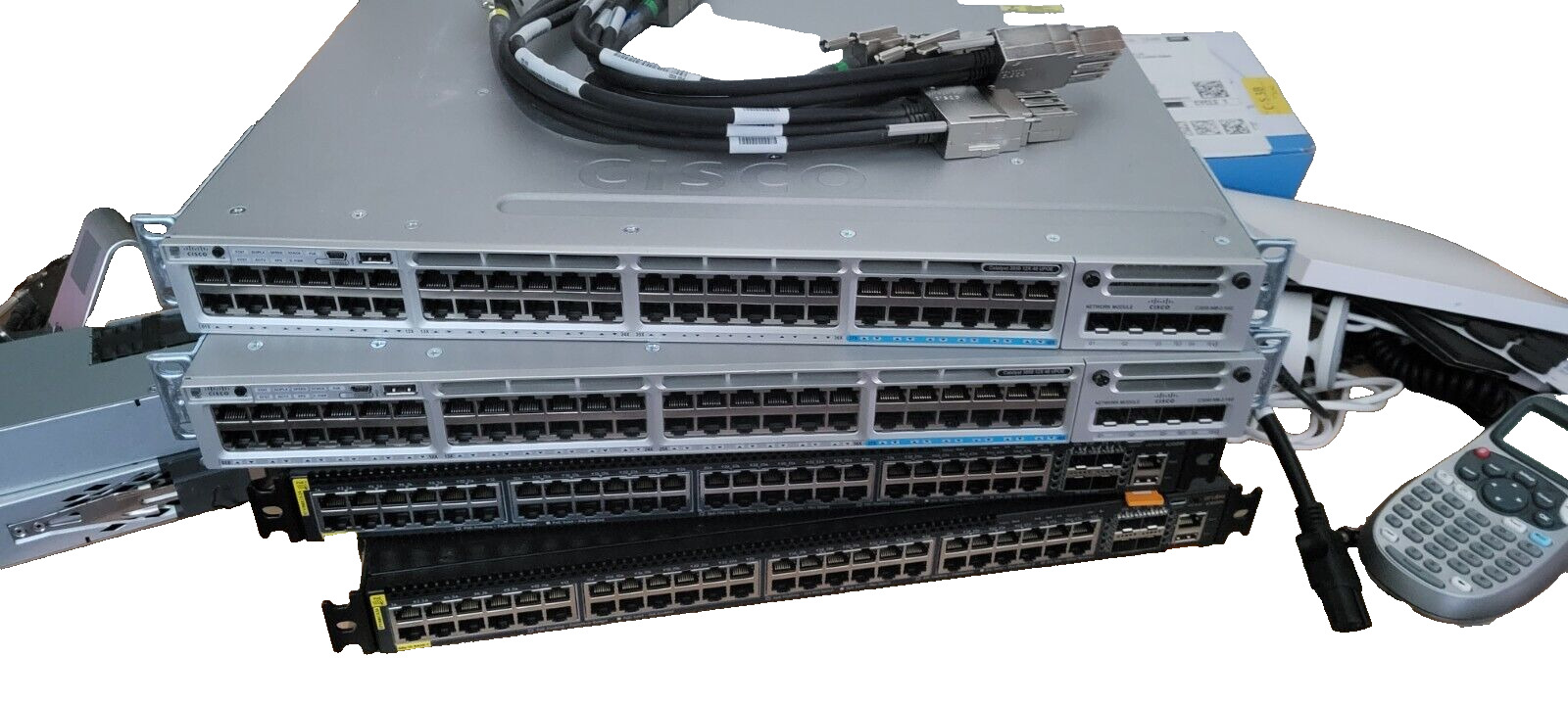Cisco WS-C3850-12X48U-S 48-Port UPOE WC3850-NM10G Module, 1100 Watt Powersupply