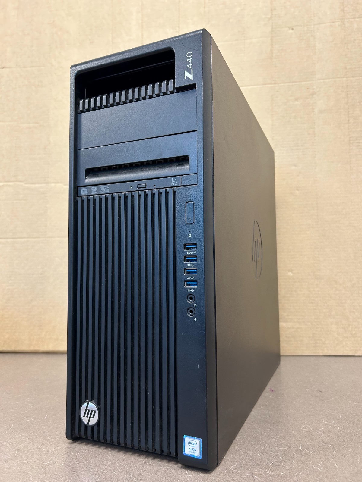 HP Z440 Workstation TWR Xeon E5-1603 v3, 8GB RAM, QUADRO M4000, NO SSD/OS #95