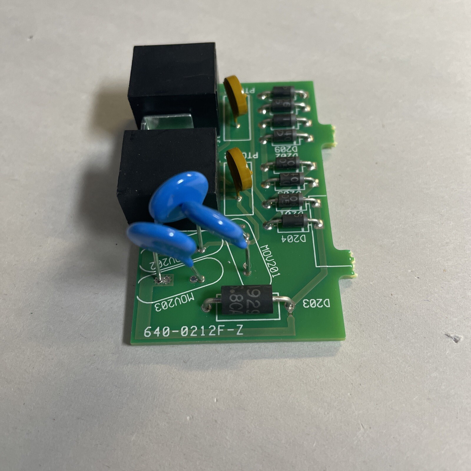 APC 640-0212F-Z Rev02 Ethernet Board PCB UPS Uninterruptible Power Supply @CPU65