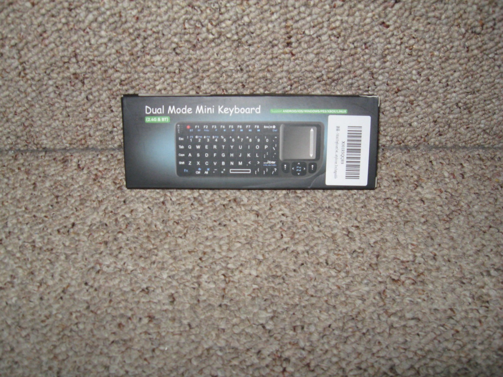 NEW HANDHELD Dual Mode Mini Keyboard 2.4G & BT Black