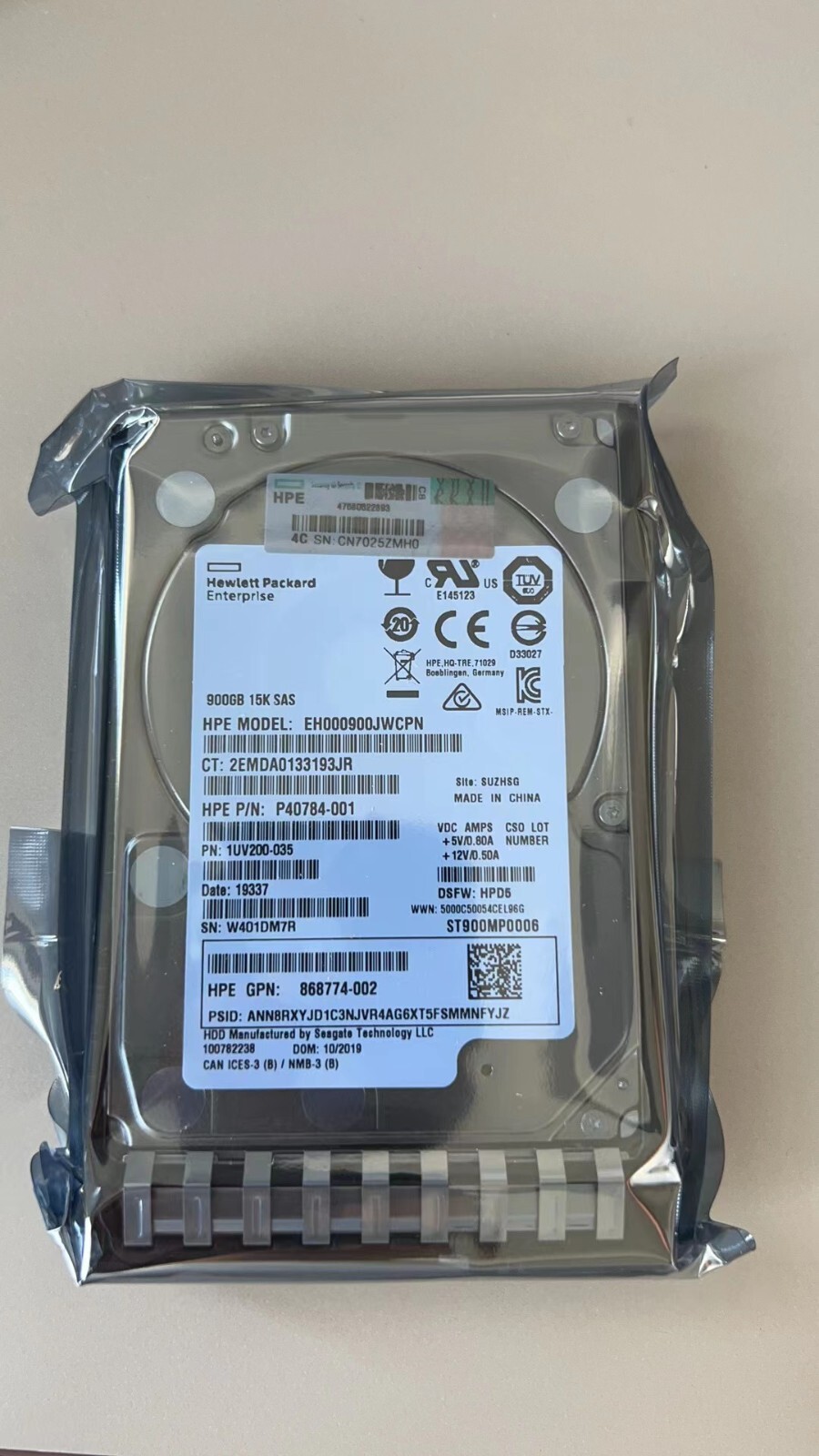 HPE 900GB 12G SAS Mission Critical 15K SFF BC HDD New F/S P40784-001 P40432-B21