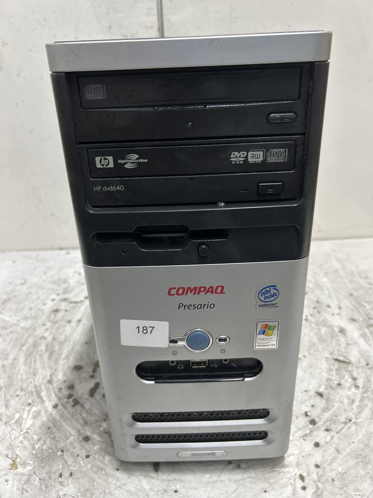 Compaq Presario S6020WM Intel Celeron 2600MHz/400MHz 1GB NO HDD